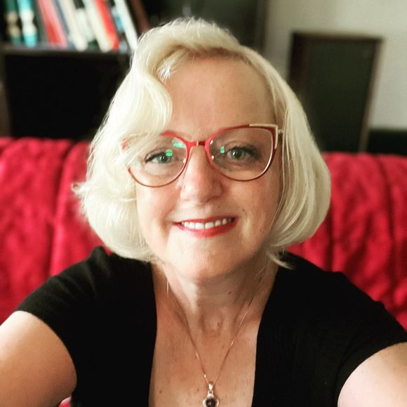 Meet your Posher, Susanne - Picture 1 of 1